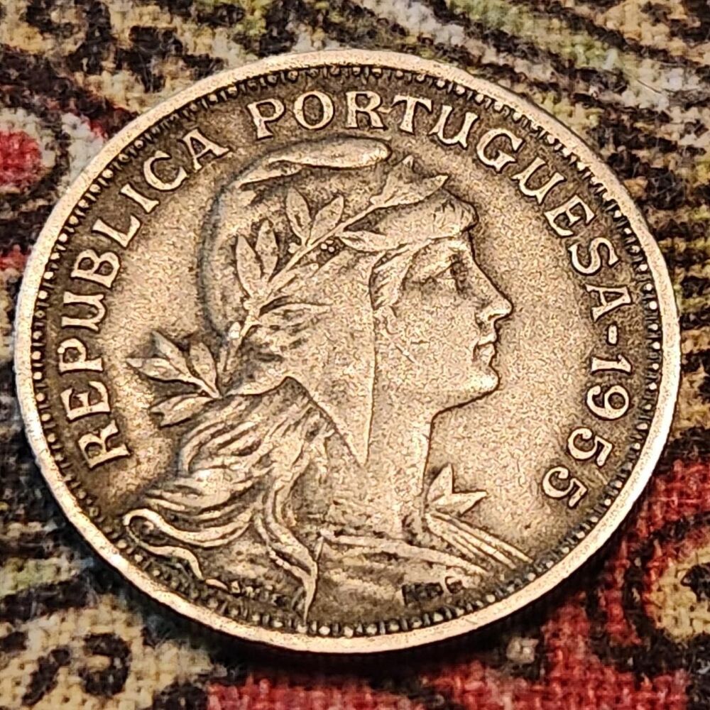 Unbranded Silver Collectibles